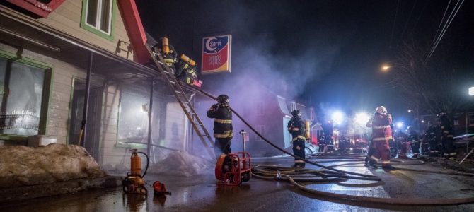 Incendie dans un dépanneur à Portneuf