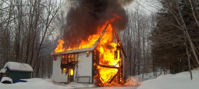 Incendie de garage à St-Raymond Incendie de garage à St-Raymond