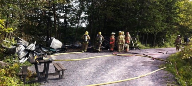 Un relais du Centre Dansereau détruit par le feu à Pont-Rouge Un relais du Centre Dansereau détruit par le feu à Pont-Rouge