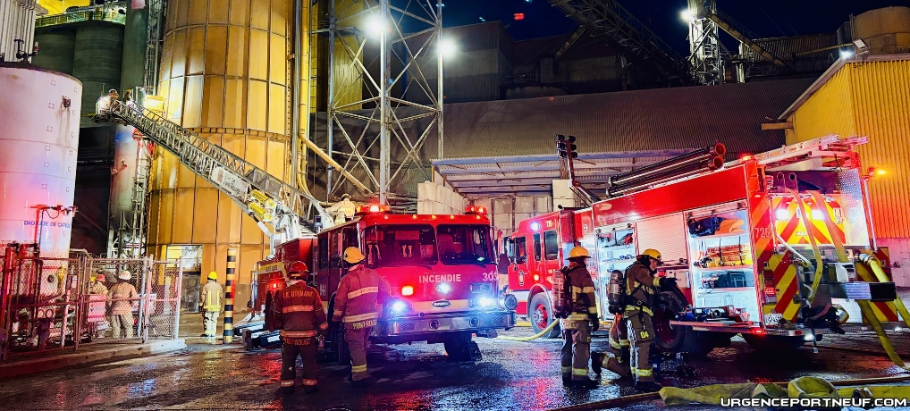 Incendie industriel à Saint-Basile