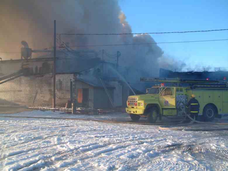 Incendie à la Scierie Dion à St-Raymond Incendie à la Scierie Dion à St-Raymond