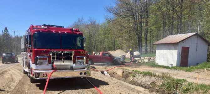 Feu de véhicule à St-Basile
